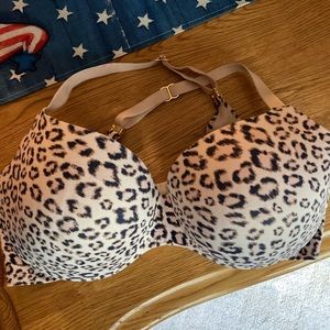Victoria’s Secret Underwire bra